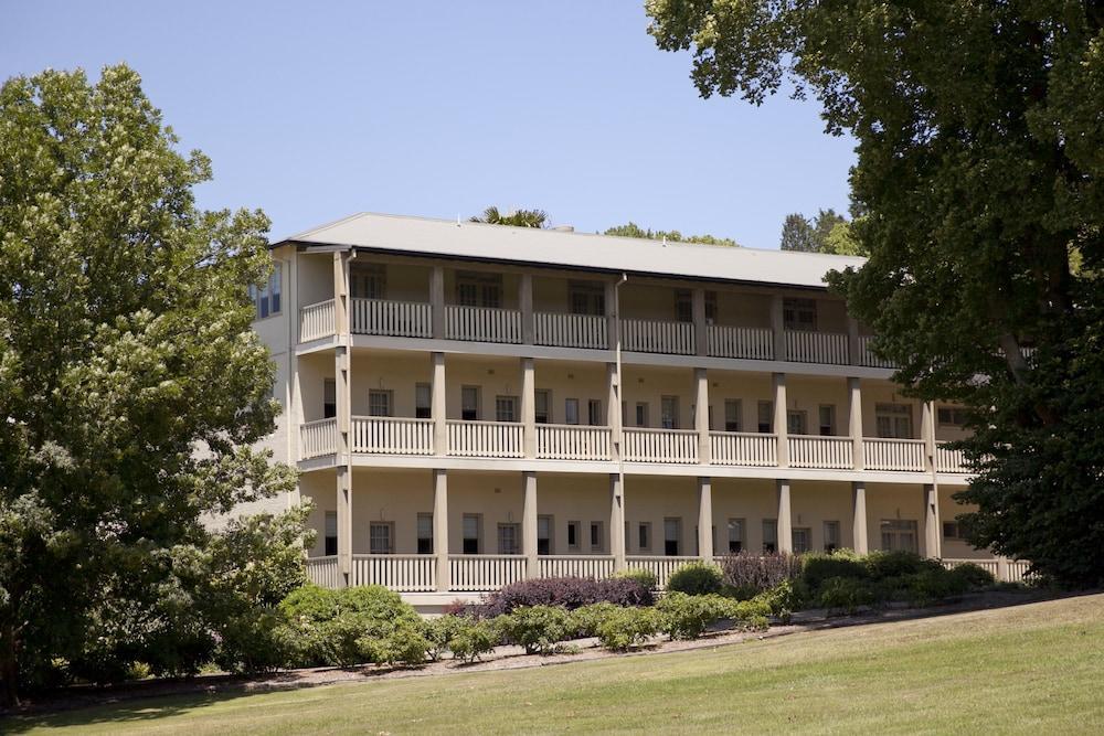 Peppers Craigieburn Resort Боурал Екстериор снимка